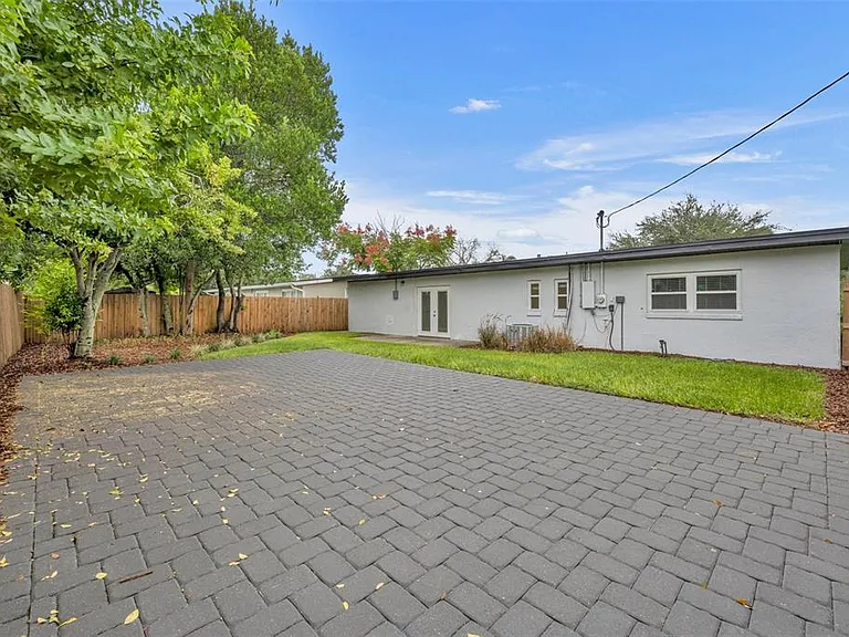 4020 Ibis Dr — Photo 35