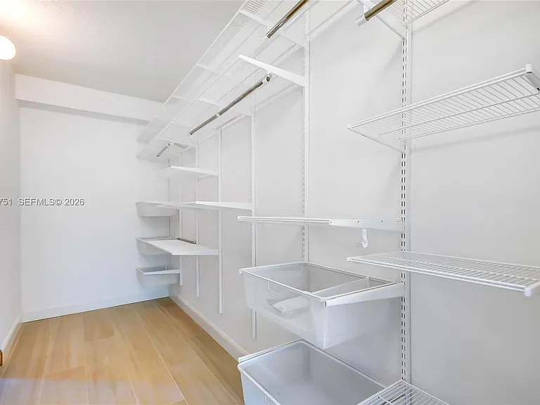 3105 NE 184th St #7201 — Photo 19