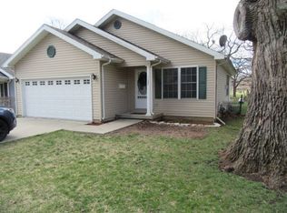 1133 Justine Dr, Kankakee, IL 60901