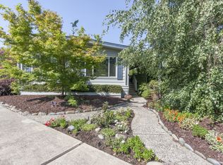 601 Parkstone Way, Folsom, CA 95630