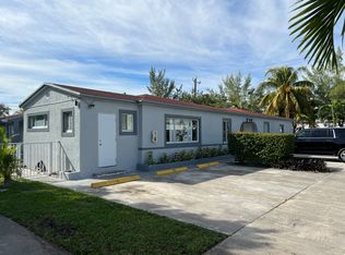614 NE 3rd St #8, Hallandale, FL 33009
