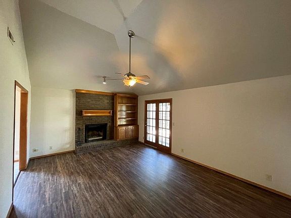 3rd image of 1225 SW 99th Ter