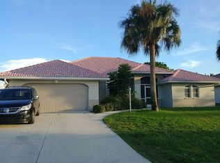 120 Raphael Pl, Nokomis, FL 34275