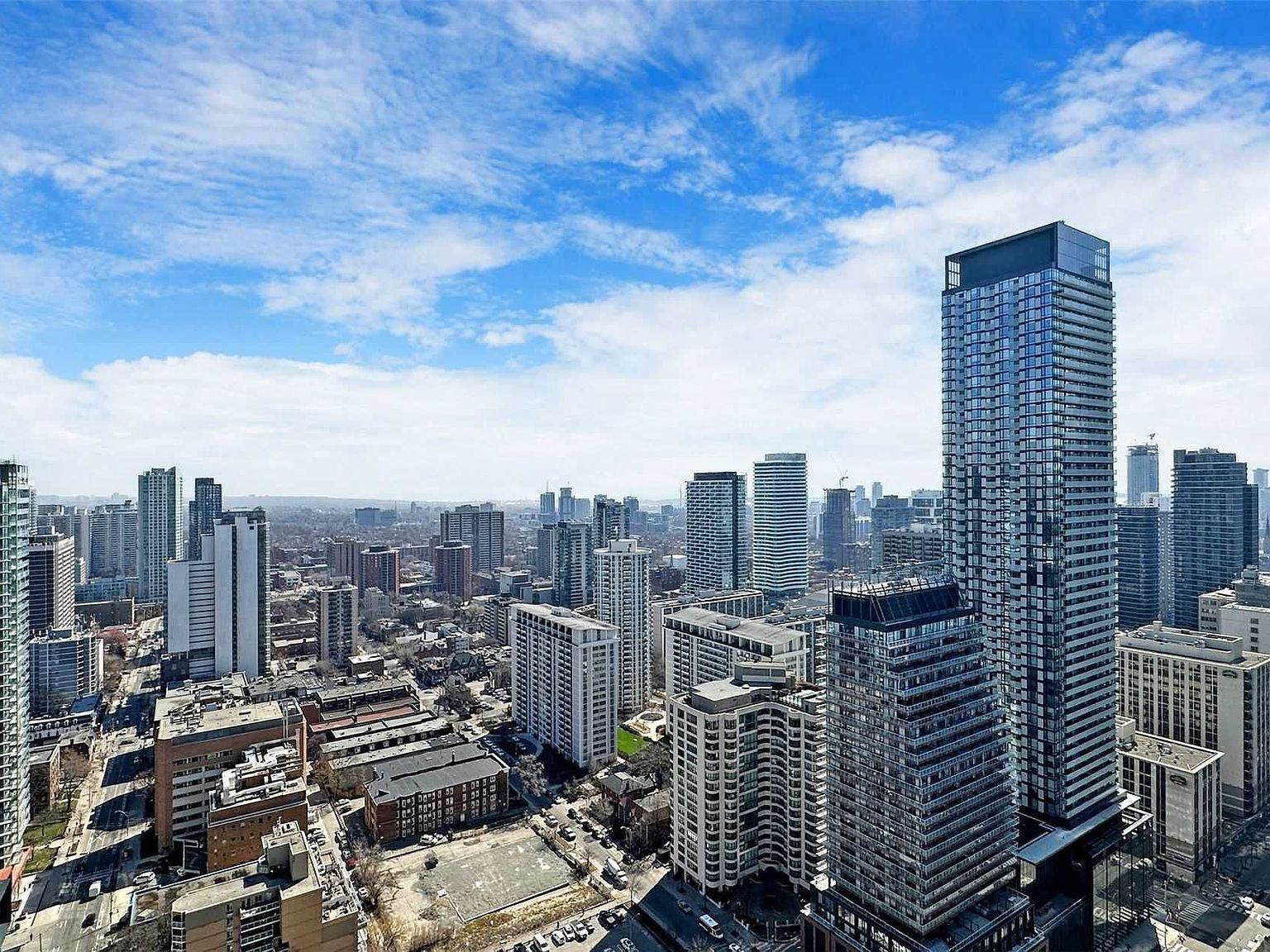 11 Wellesley St W 3411, Toronto, ON M4Y 0G4 Zillow