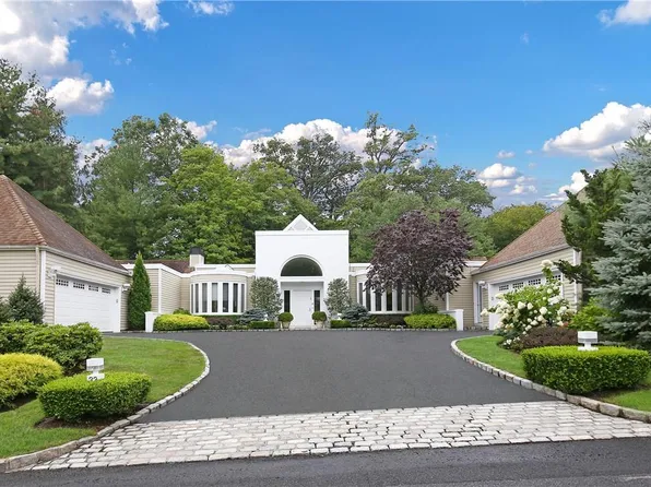 33 The Crossing, Purchase, NY 10577