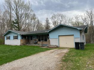 2681 Flint River Rd, Lapeer, MI 48446