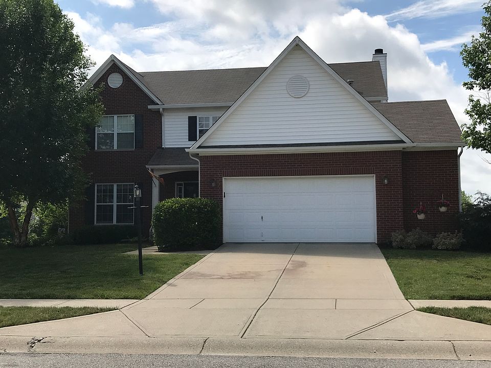 1st image of 8319 Thorn Bend Dr
