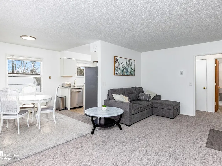 32n2906 — Photo 10