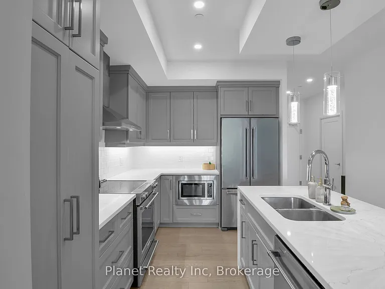 71 Wyndham St S #1006 — Photo 7