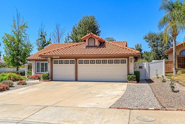 1st image of 24160 Saradella Ct