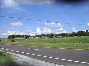 4th image of 10353 Us 301