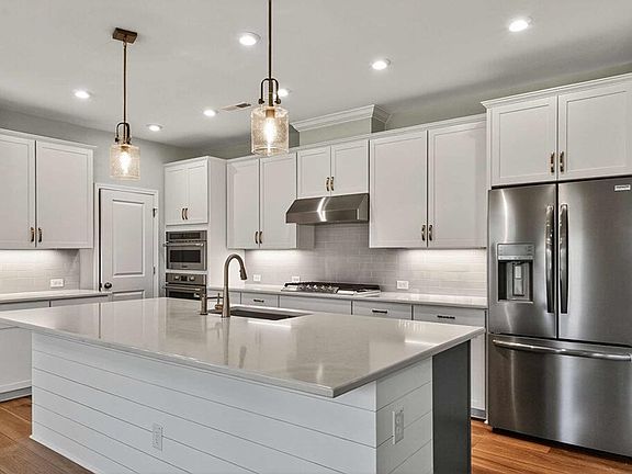 The Madison - Kitchen