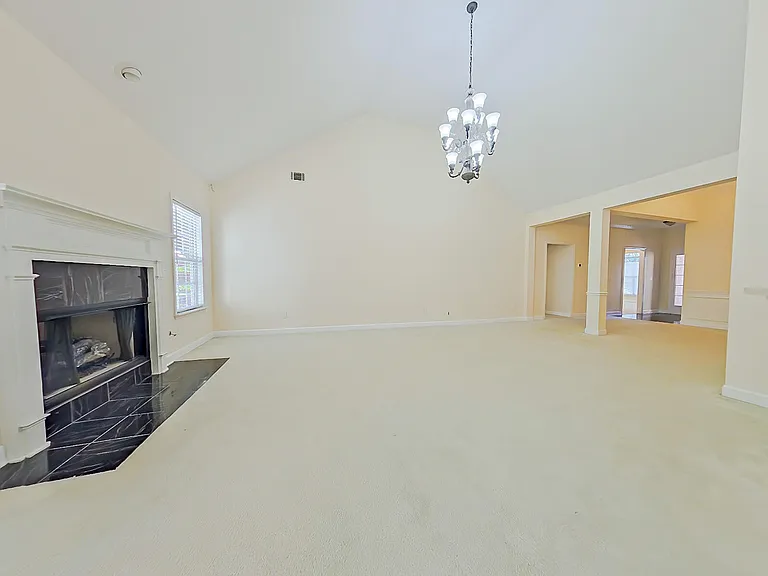 615 Ventana Dr — Photo 12