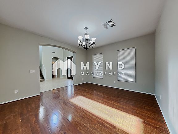 3rd image of 41840 W Capistrano Dr