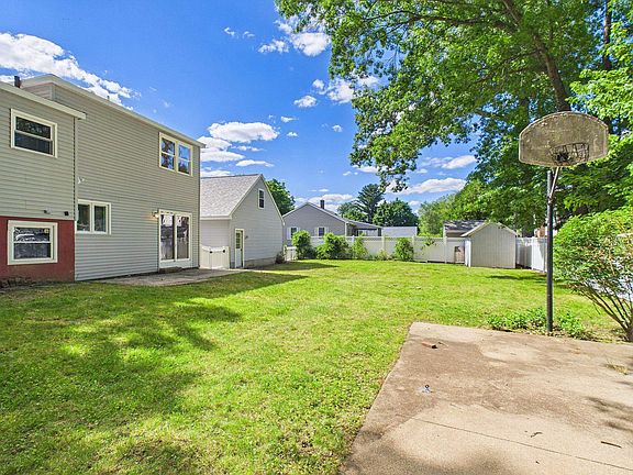 5th image of 29 Burnside Street