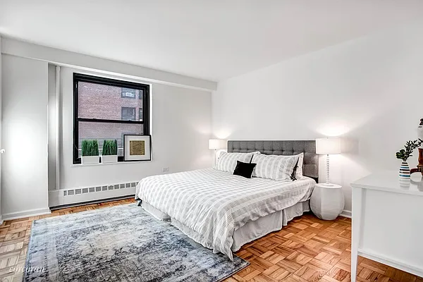 Sold by Corcoran | media 4