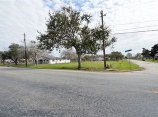 11837 Mallard Dr, Corpus Christi, TX 78410