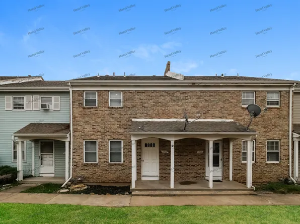 6210 E 129th St, Grandview, MO 64030