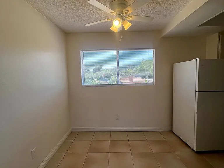 Casa Buena Apartments — Photo 8
