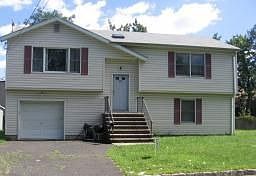 1st image of 123 Grove St
