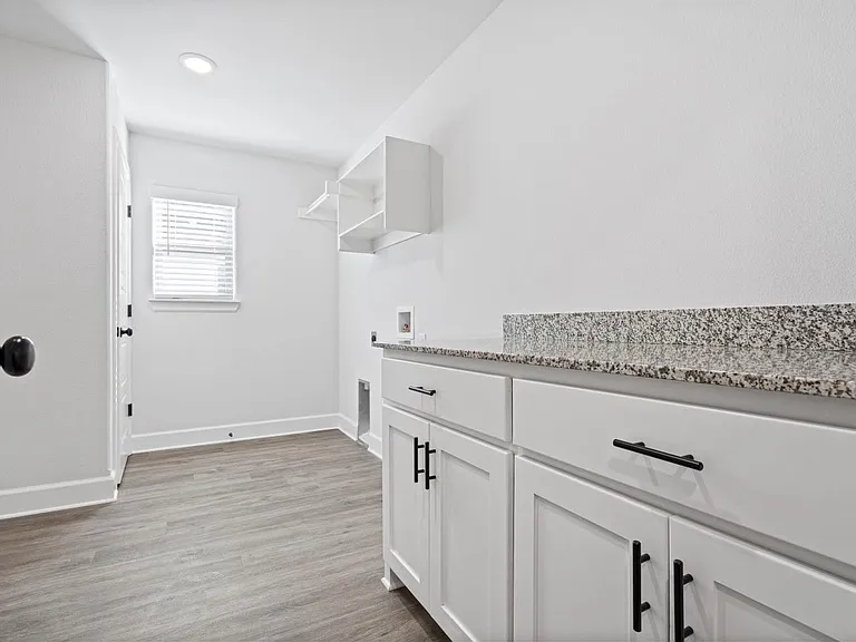 1200 Monarch Rd — Photo 11