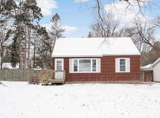 5329 Raymond Ave, Mounds View, MN 55112