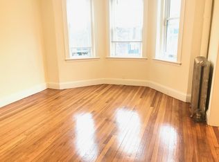 1122 River St #5, Hyde Park, MA 02136