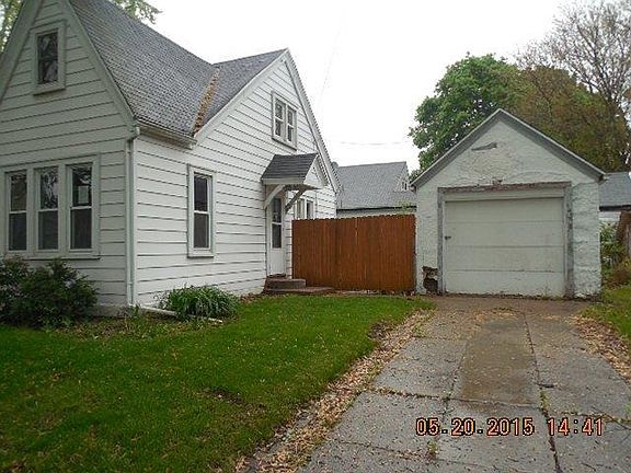 2nd image of 1801 Carney Ave