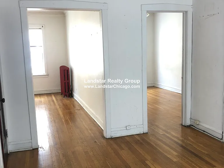 4043 N Mozart St #1E — Photo 12