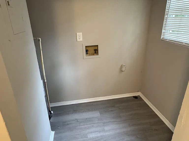 311 Coleman Ln — Photo 14