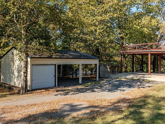 5th image of 548 County Road 2731