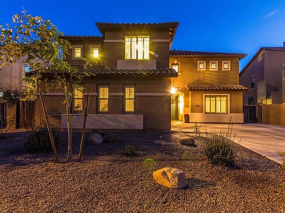2523 E Bridgeport Pkwy, Gilbert 85295