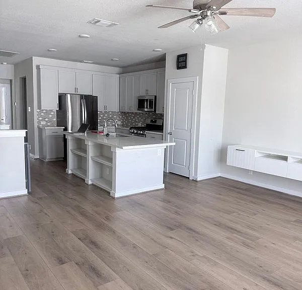 6446 Babcock Rd #24 — Photo 3