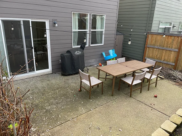 13768 NE 67th Way — Photo 15