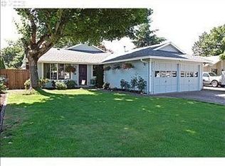 3115 Kentwood Dr, Eugene, OR 97401