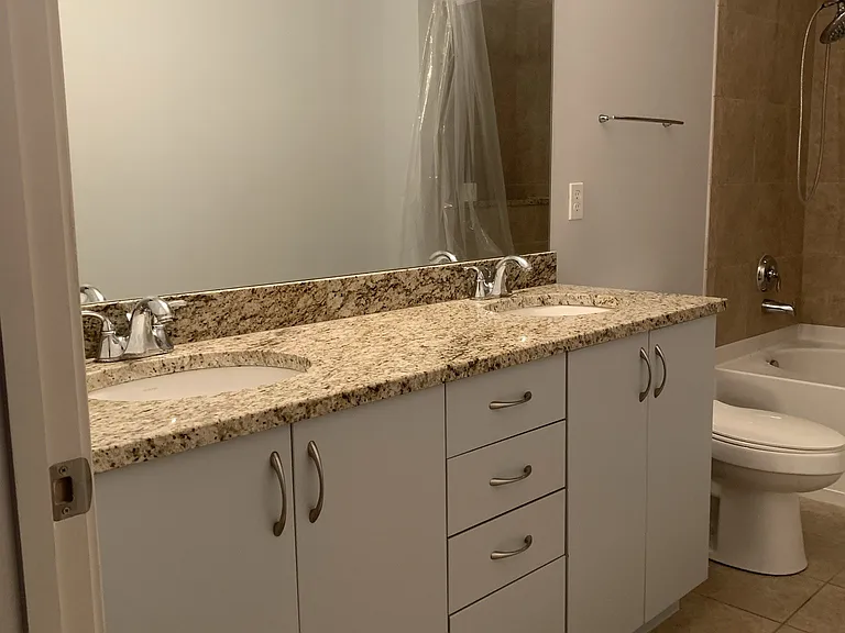 301 Demonbreun St #1610 — Photo 12
