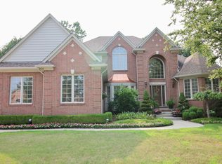 54587 Woodcreek Blvd, Shelby Township, MI 48315