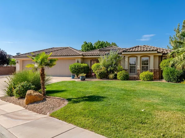 959 E Coyote Loop, Washington, UT 84780