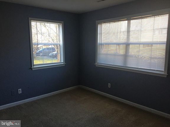 2nd image of 111 Clint Ln