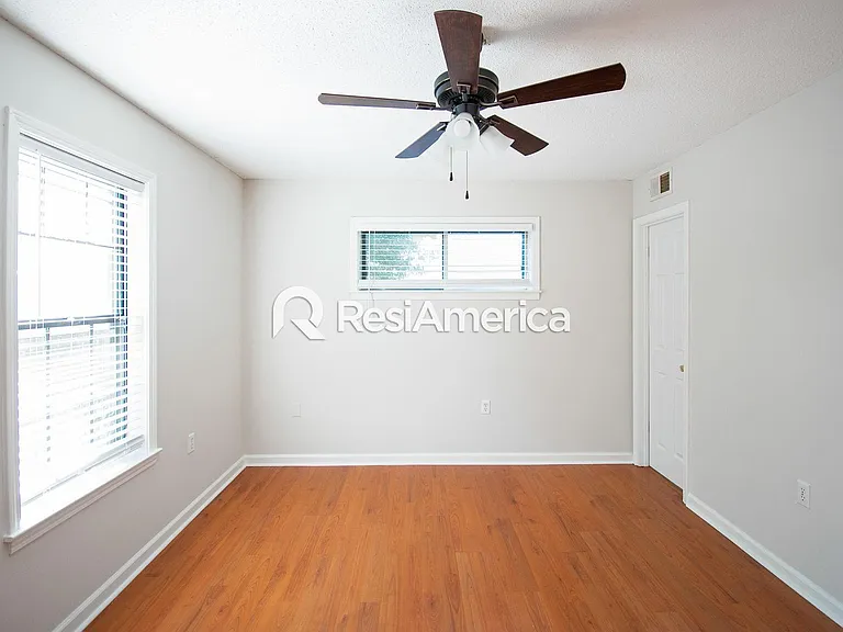 3922 N Heatherhill Dr — Photo 14