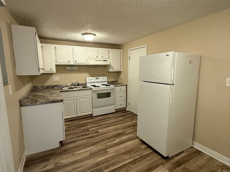 1st image of 7276 Broadwyn Dr