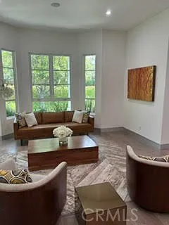 4435 Camellia — Photo 5