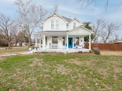 303 E Kenworthy St, Perkins, OK, 74059
