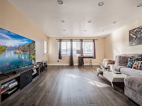 3rd image of 5521 27th Ave #4