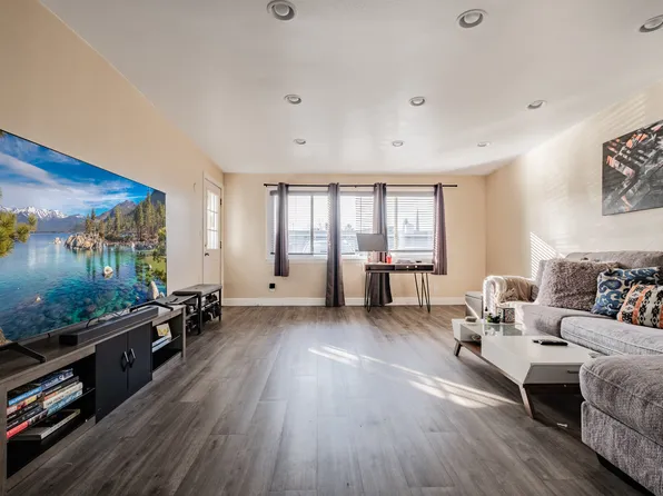 5521 27th Ave #4A, Sacramento, CA 95820