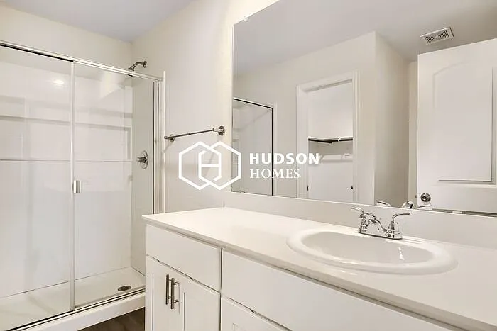 5108 Kilpatrick Ave — Photo 11