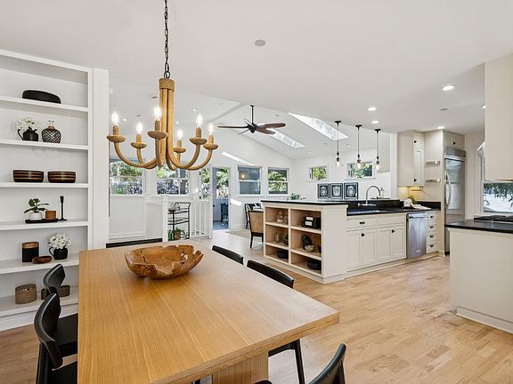 4th image of 6 Glenwood Drive