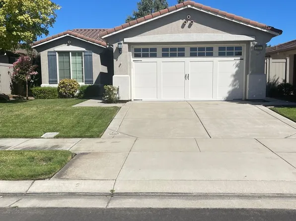 2331 Pepper Tree Ln, Manteca, CA 95336