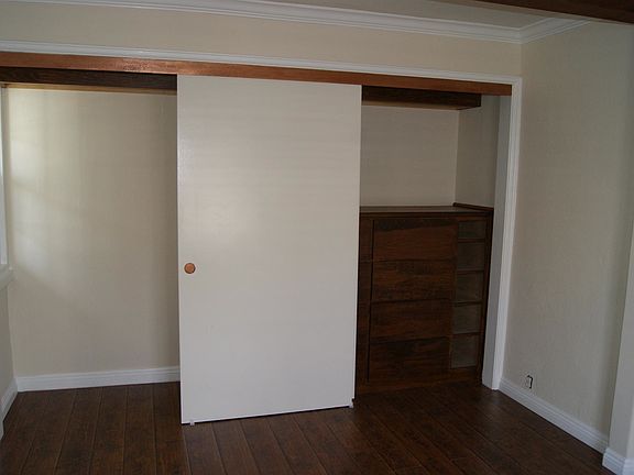 5th image of 2709 Santa Monica Blvd APT 2