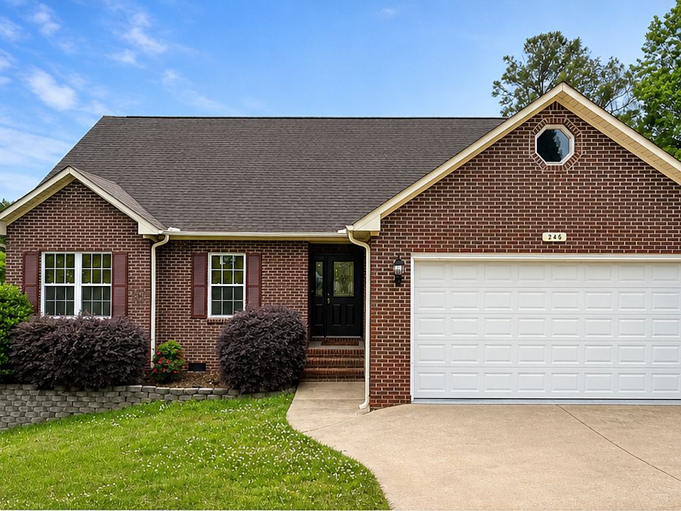 1st image of 246 Lynhaven Dr